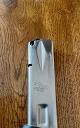 SIG SAUER - 7 of 10