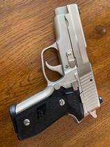 SIG SAUER - 2 of 10