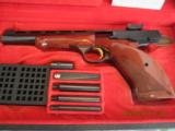 BROWNING ARMS COMPANY - MEDALIST
.22 cal. TARGET MODEL
CASED-MINT - 1 of 15