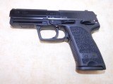 Heckler & Koch USP - 2 of 5