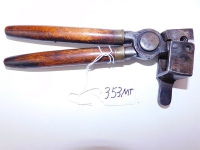 Pope 28 cal. mold - Image 2 of 3