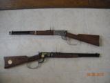 Winchester 1892 John Wayne 44-40 Commemorative set - Rifles / Ammo / Statuette - 10 of 10