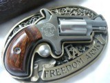 Freedom Arms 22 lr Derringer w/Belt Buckle Holster MINT w/ Pouch - 2 of 12