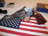 SMITH and WESSON MODEL 66-2 357 MAGNUM - 1 of 8