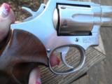 SMITH and WESSON 357 MAGNUM MODEL 681-1 - 7 of 8