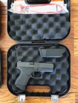 GLOCK 43 Small Size, 9x19 Power, NEW IN BOX - 1 of 4