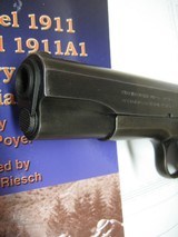 Colt 1911A1 1942
US Army WB Marked - 7 of 15