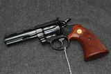 Colt Diamondback 38 Spl 1968 with box - 1 of 14