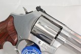 Smith & Wesson 686-6 357 Mag - 3 of 15