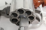 Smith & Wesson 686-6 357 Mag - 12 of 15