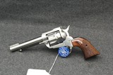 Sturm Ruger Blackhawk 327 Mag stainless