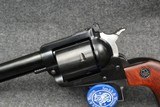 Sturm Ruger New Model Super Blackhawk 44 Mag - 3 of 15