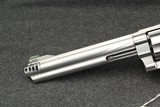 Smith & Wesson 460XVR 460S&W - Image 2 of 15