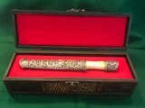 ANTIQUE ORNATE SILVER & BONE KNIFE WITH ORNATE SILVER SHEATH COMES IN A RED FELT LINED BOX. - 10 of 13