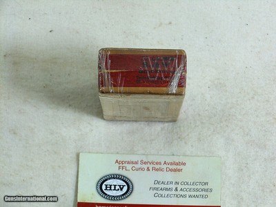 Winchester Early Box Of 32 Smith & Wesson Shells With Pistol Picture - Image 3 of 4