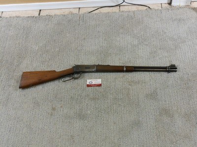 Winchester Model 1894 Eastern Carbine In 25-35 W.C.F. In Ranch Used Condition - Image 3 of 18