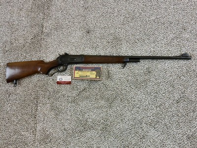 Winchester Model 71 Deluxe Rifle With Special Order Non Standard Checkering And Pistol Grip - Image 1 of 17
