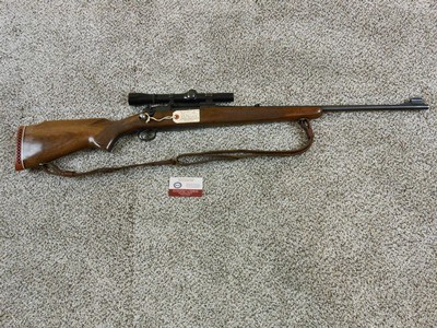 Winchester Model 70 Featherweight In 270 Winchester With Period Lyman Scope And Original Bolt Tab - Image 2 of 10