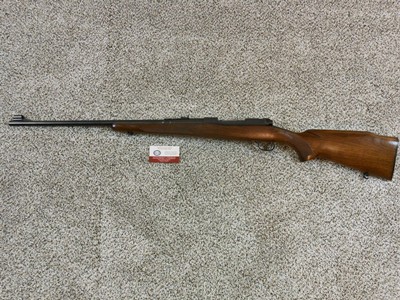 Winchester Pre 64 Model 70 Standard Rifle In 30 Government 1906 In Very Fine Condition - Image 5 of 13