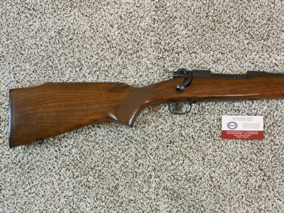 Winchester Pre 64 Model 70 Standard Rifle In 30 Government 1906 In Very Fine Condition - Image 3 of 13