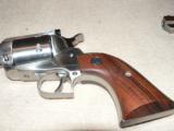 Ruger New Model Super Blackhawk Revolver - 2 of 12