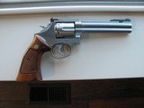 Smith & Wesson Model 686-2 38spl./357 mag. Revolver with Adjustable Front Sight