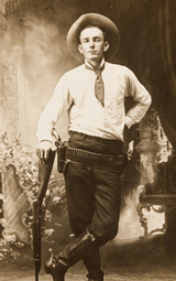 EARLY WINCHESTER MODEL 1895 ( 95 ) SADDLE RING CARBINE SRC 30-40 KRAG CALIBER, 22” BARREL, NICE SHINY BORE, ORIG UNSANDED WOOD, MADE 1915 - 2 of 15