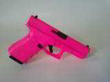 Complete Hot Pink Glock 19 Gen3
- 1 of 1