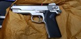 SMITH & WESSON
4506 WITH ADJ. SITES - 1 of 11