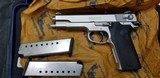 SMITH & WESSON
4506 - 14 of 15