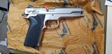 SMITH & WESSON
4506 - 1 of 15