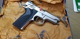 SMITH & WESSON 5906 - 4 of 17