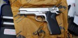 SMITH & WESSON4506 - 1 of 15