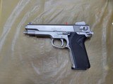 SMITH&WESSON
4506 WITH ADJ. SITES - 2 of 15