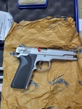 SMITH&WESSON
4506 - 3 of 15