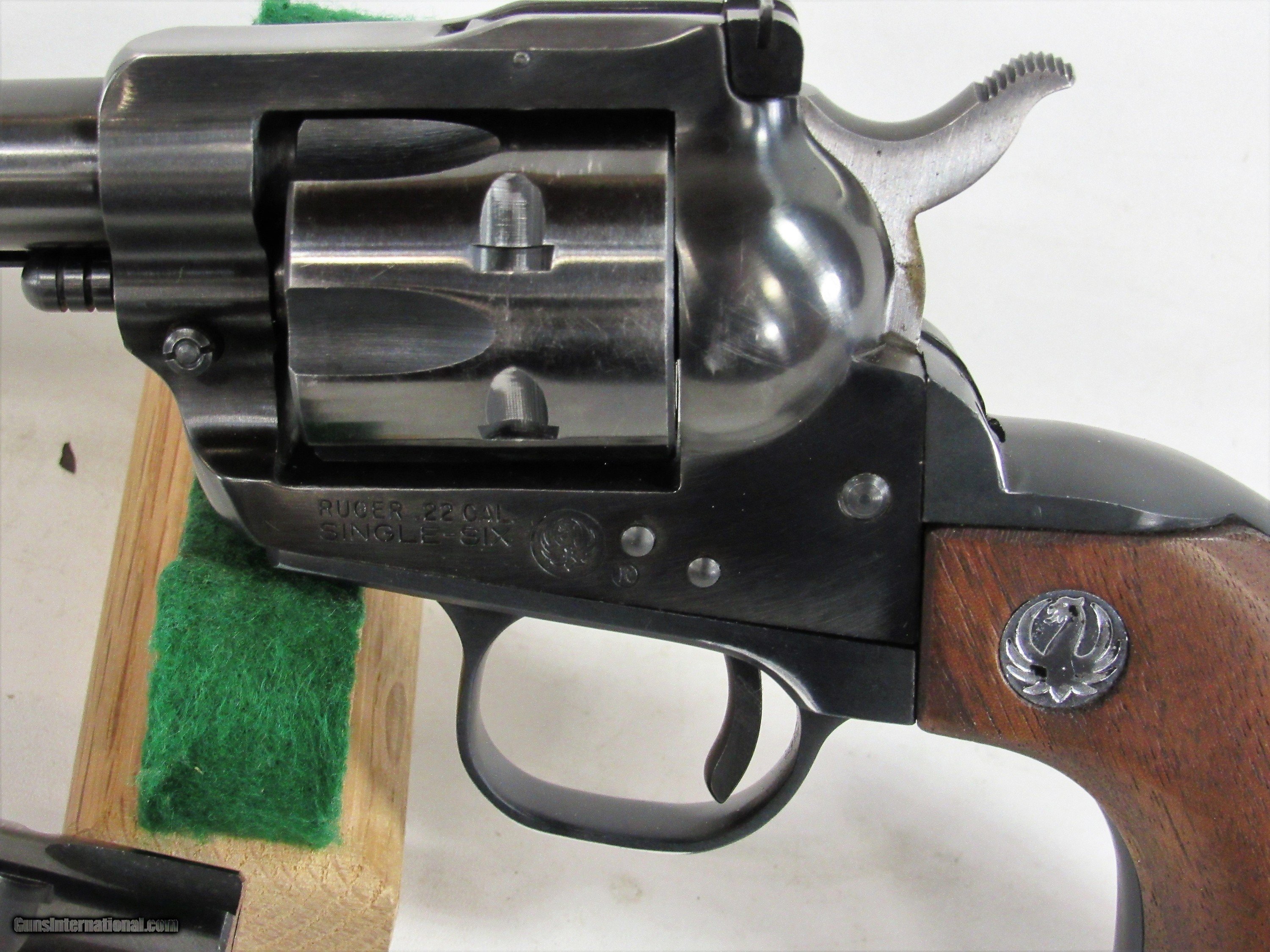 RUGER SUPER SINGLE SIX OLD MODEL