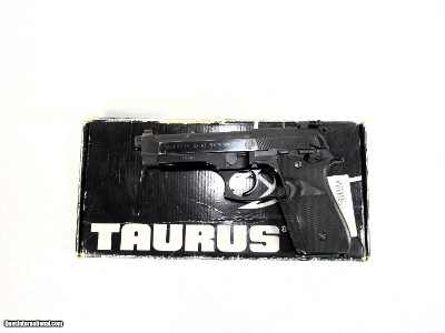TAURUS PT 92 AF 9MM