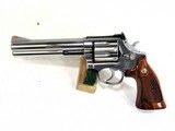 S&W 586 NO DASH 357 6” - 2 of 14