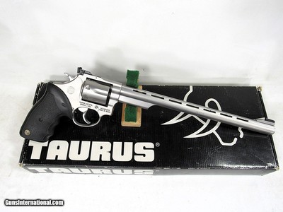 TAURUS TRACKER SILHOUETTE 17HMR