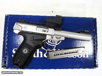 S&W VICTORY 22 5 1/2”