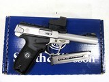 S&W VICTORY 22 5 1/2”