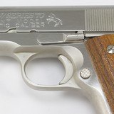Colt MK IV Series 70 Government
(Nickel)
NICE - 16 of 25