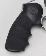 SMITH & WESSON, Model 629-2,
"THE MOUNTAIN REVOLVER", 44 Mag,
"1989" - 4 of 25
