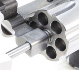 SMITH & WESSON,629-6,Bright STAINLESS, 44MAG, 6"Barrel - 16 of 24