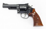 SMITH & WESSON,
MODEL 19-7,
FINE CONDITION - 2 of 23