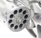 Smith & Wesson Model 617-6 Stainless Revolver W/ Loaders .22LR (2007) - 21 of 25