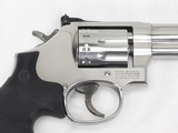 Smith & Wesson Model 617-6 Stainless Revolver W/ Loaders .22LR (2007) - 5 of 25