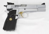 Browning Hi-Power Semi-Auto Pistol 9mm Silver-Chrome
(1992) - 3 of 25