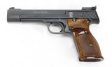 Smith & Wesson Model 41 Pistol .22LR
LIKE NEW - 2 of 25