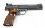 Smith & Wesson Model 41 Pistol .22LR
LIKE NEW - 3 of 25
